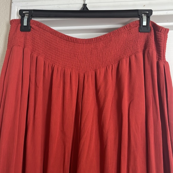 Wide leg “gaucho” style pants - Picture 3 of 3